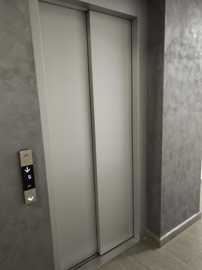Grey Diamond Apartman Marosvásárhely Kültér fotó
